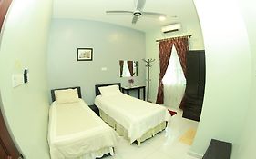 Twin Castle Homestay Kuala Pilah